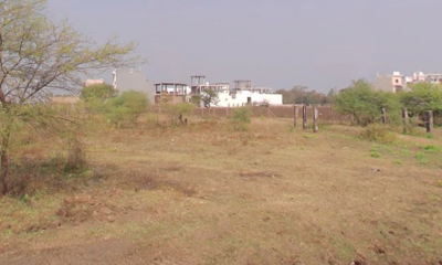 FARMHOUSE AT PRIME LOCATION